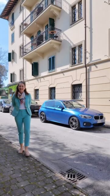 In Forte dei Marmi, true luxury is being able to walk everywhere…Forte dei Marmi Centro offers a lifestyle defined by proximity—boutiques, refined restaurants, the beach, and the iconic Pontile di Forte dei Marmi just moments away.No car, no planning—just effortless living.Properties here are often more compact, and a villa with a pool is exceptionally rare…but for my international buyers, I have a really interesting off-market opportunity.It’s about stepping out in the evening and having everything within reach.If this is your idea of Forte dei Marmi, feel free to get in touch discreetly..#ForteDeiMarmi #ForteDeiMarmiCentro #LuxuryRealEstate #UHNW #LuxuryLifestyle